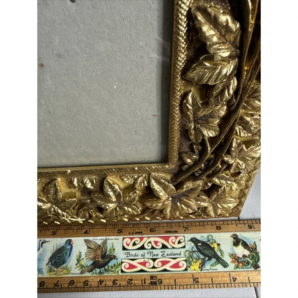 VTG‎ Gold Ornate Cherub Resin Picture Frame 4.25 X 6.25
